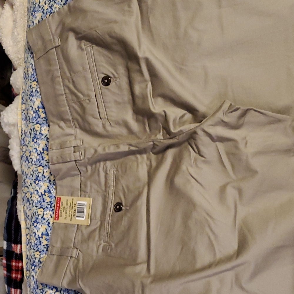 Khakis Pants - Picture 11 of 13